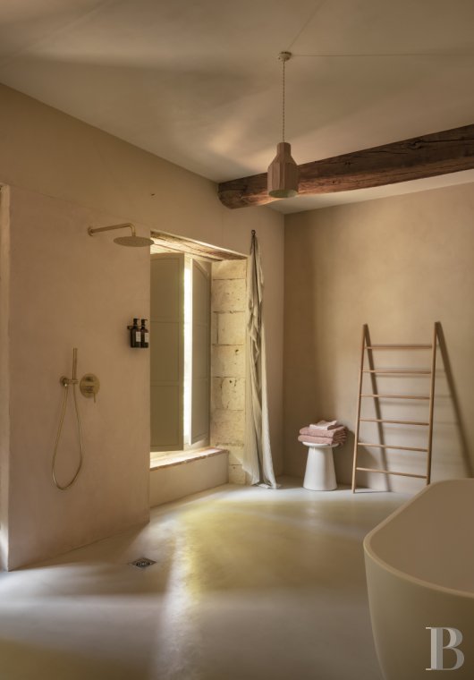A former 18th century royal factory saved from ruin and completely renovated in Lectoure, the Gers - photo  n°22